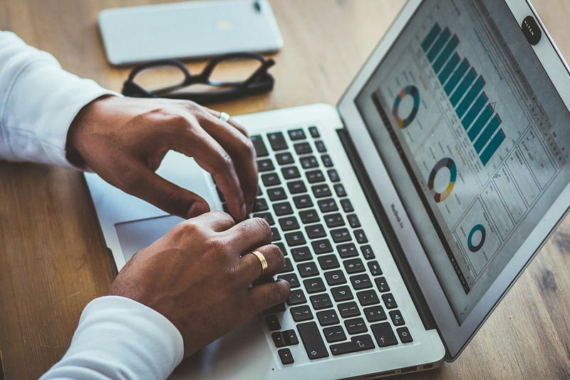 6 Ways To Grow Your Digital Online Presence in 2025: Expand Your Reach